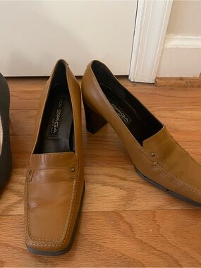 Via Spiga Women’s Cognac Leather Heel Loafers